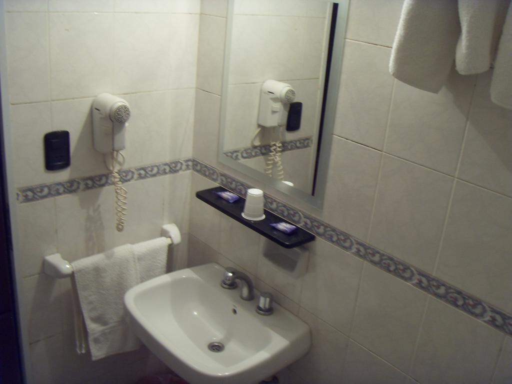 Hotel Embajador Rosario Eksteriør bilde